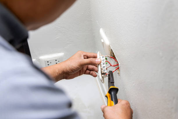 Best Emergency Electrical Repair  in Garden Acres, CA